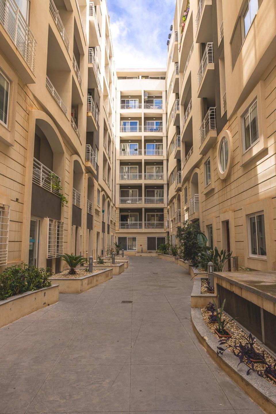 Balluta Bay Spacious Apt - 2Br Sliema Exterior photo